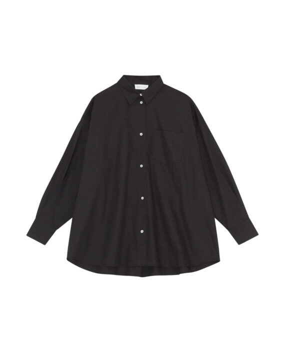 SkallStudio_Edgar_Shirt_Black_LittleColumbine