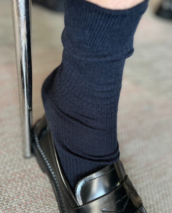 Mrs_Hosiery_Merino_Fine_Classic_Socks_Navy_Look_LittleColumbine