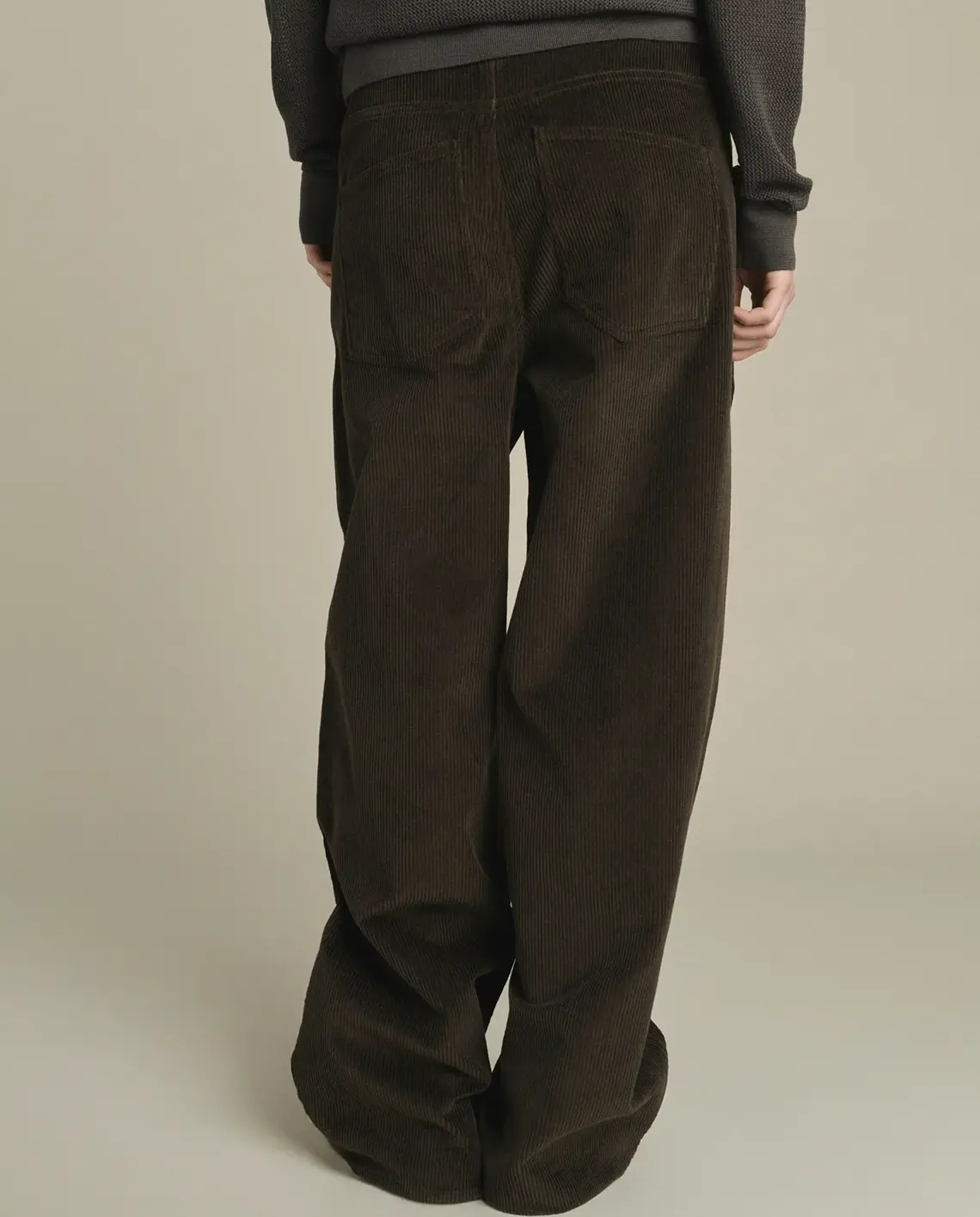 Soeur_Gunther_Model_Back_LittleColumbine