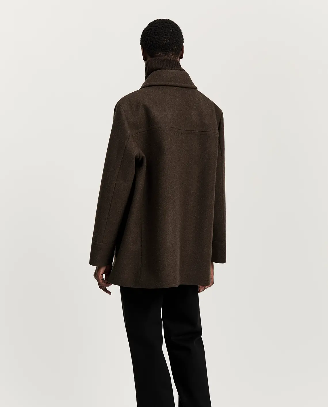 Aiayu_Jamie_Jacket_Loden_Pure_Dark_Brown_Model_Back_LittleColumbine