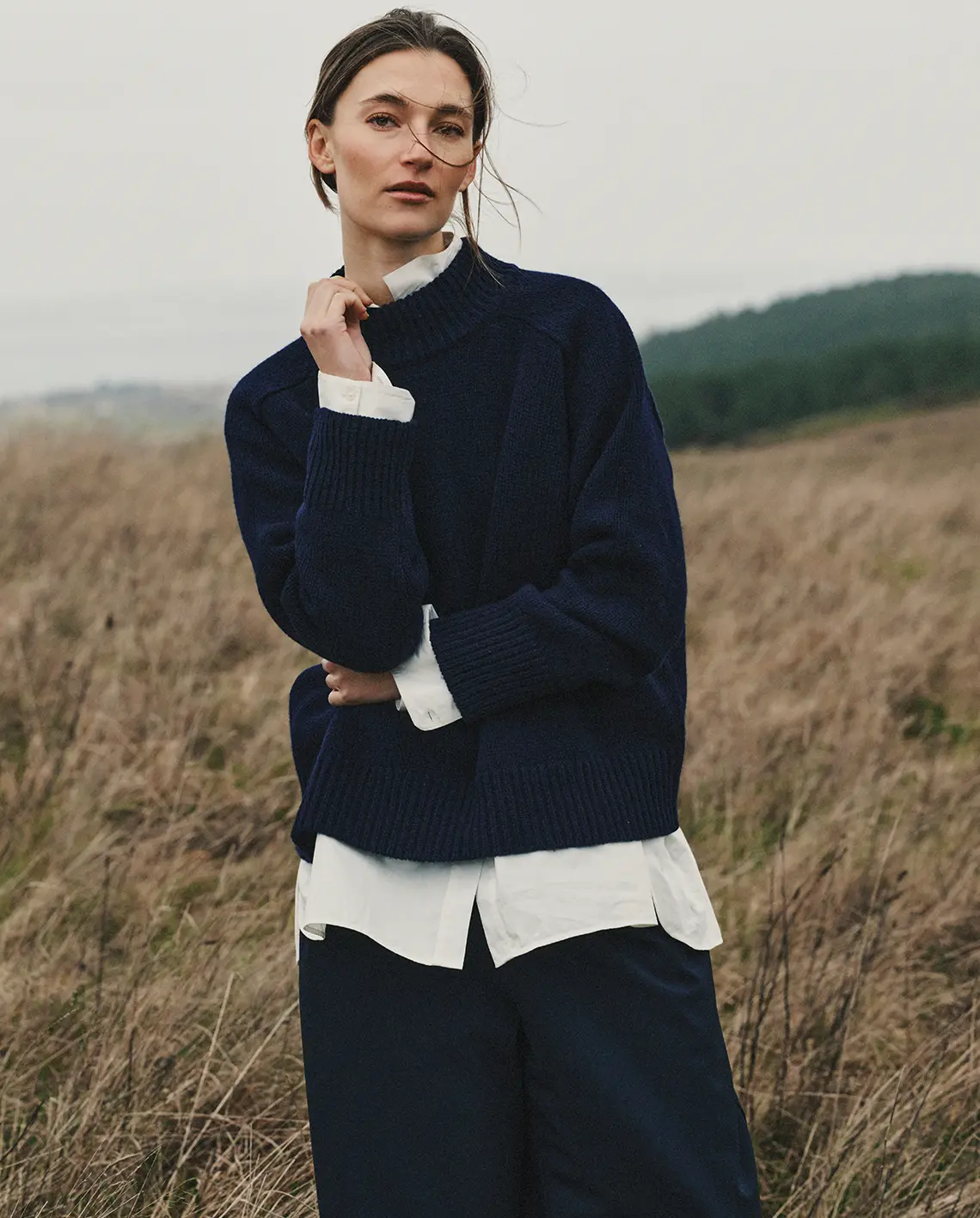 Anne-mi_Valley_Knit_Jumper_Dark_Navy_Campaign_LittleColumbine