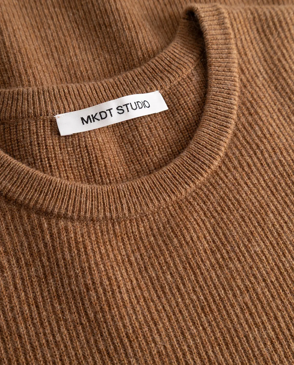 Mkdt_Studio_Kami_Cashmere_Praline_Details_LittleColumbine