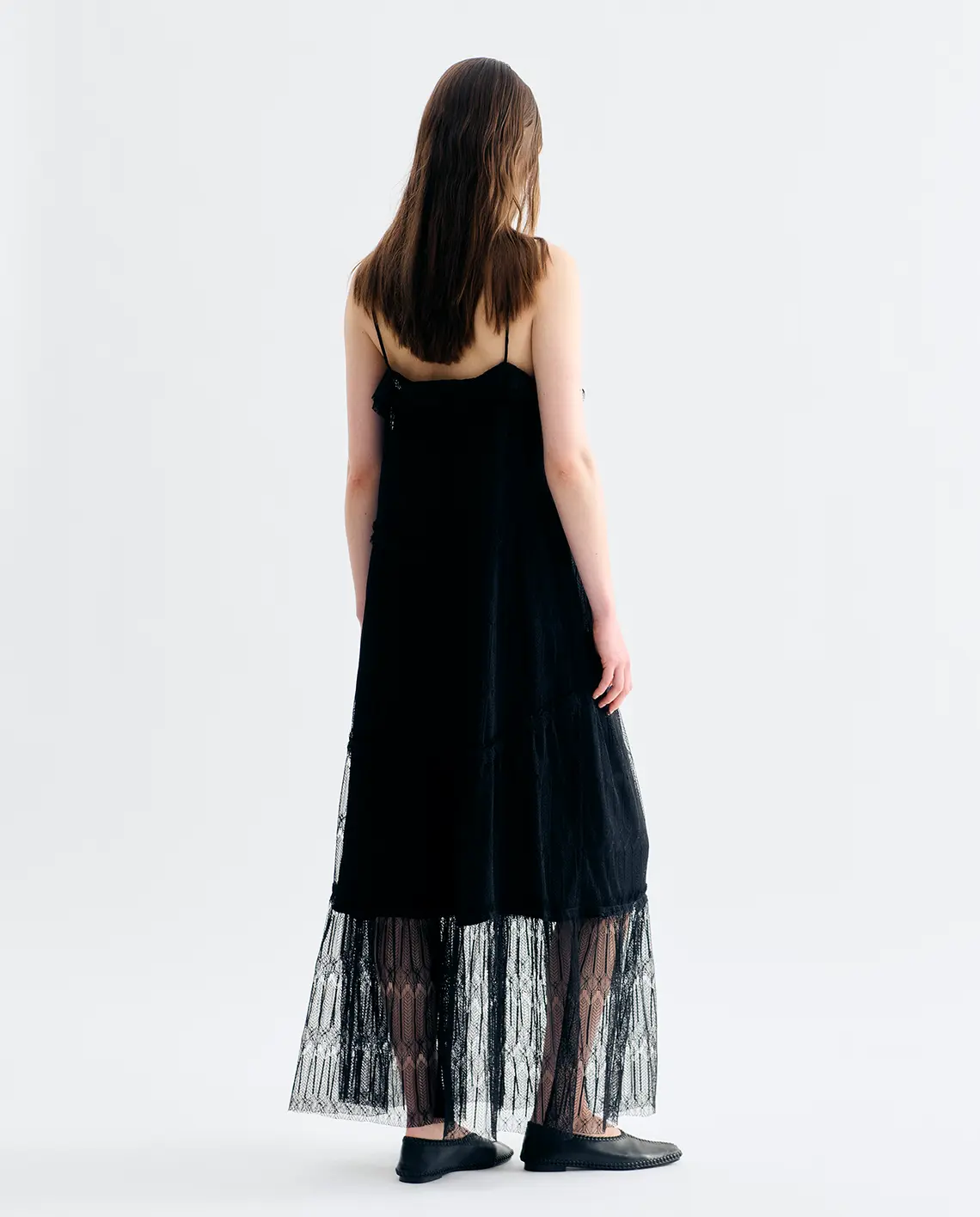 Lovechild_Catalina_Dress_Black_Model_Back_LittleColumbine