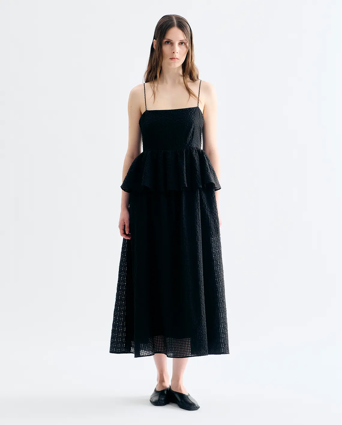 Lovechild_Jane_Dress_Black_Model_LittleColumbine