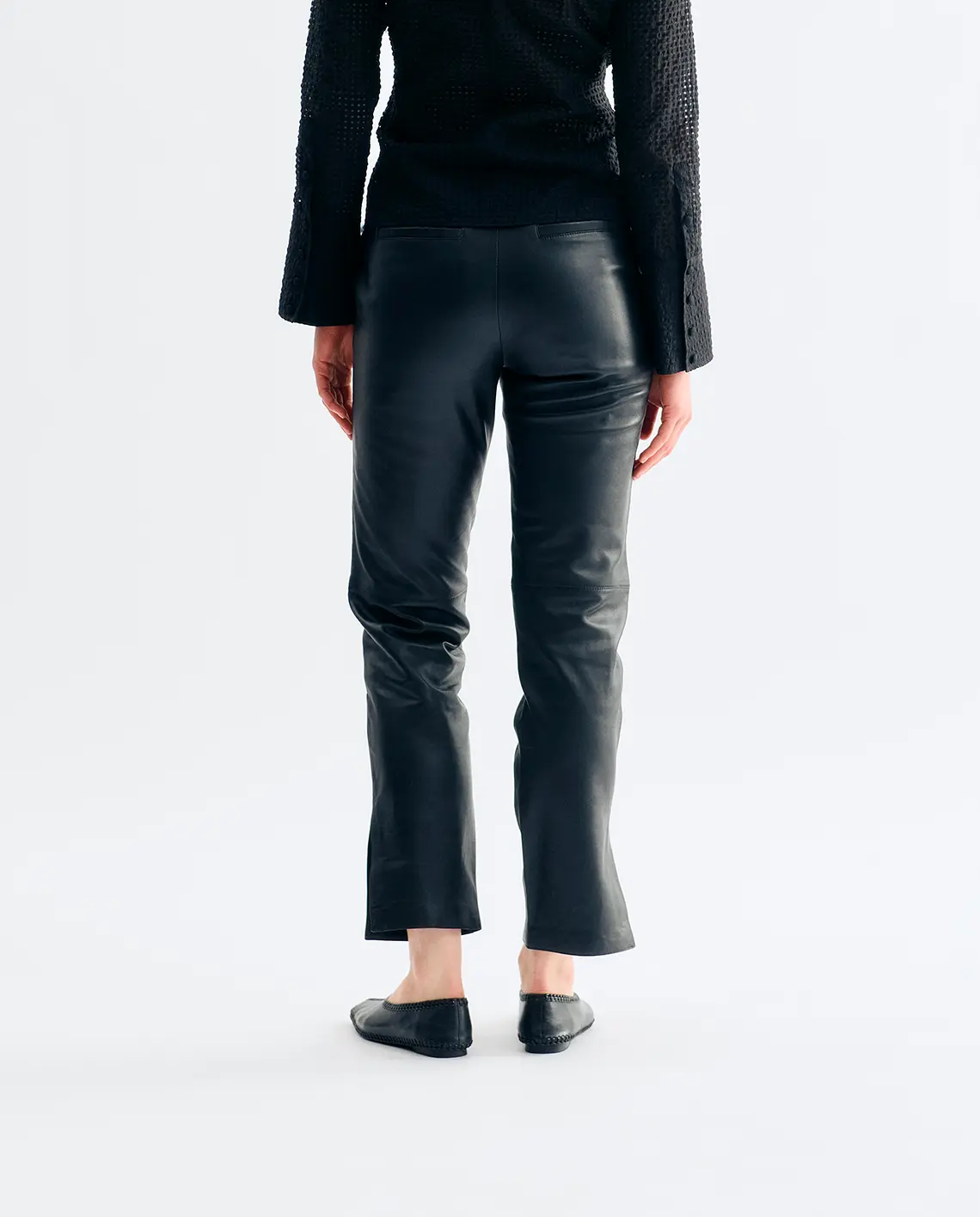 Lovechild_Tori_Pants_Black_Model_Back_LittleColumbine Lovechild_Tori_Pants_Black_Model_Back_LittleColumbine