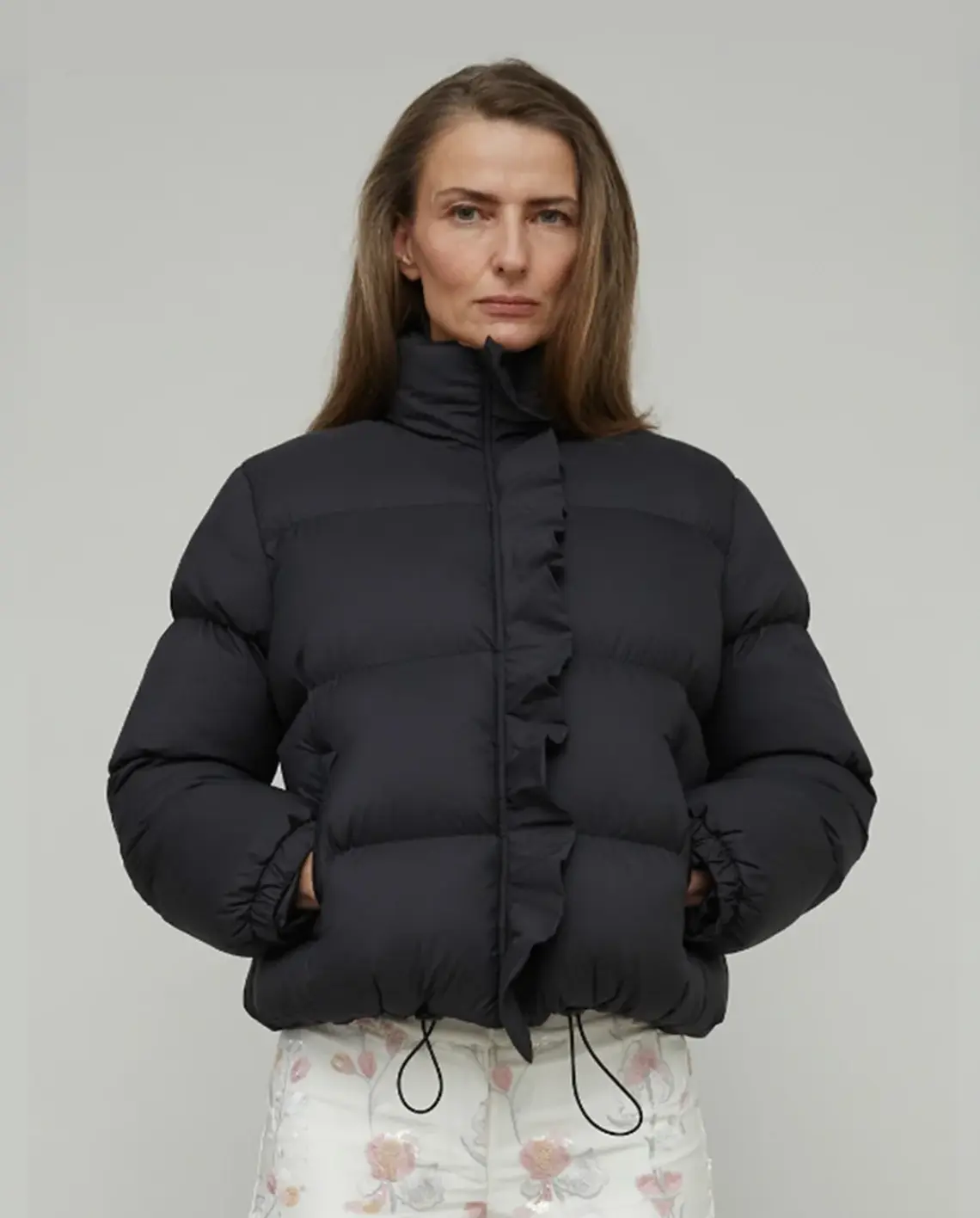 OperaSport_AmbraShortPufferJacket_Black_Model_LittleColumbine